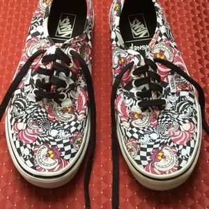 Limited Edition Vans Disney Cheshire Cat sz10